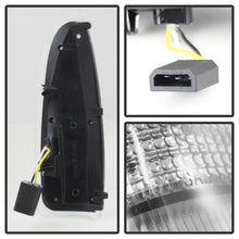 Load image into Gallery viewer, Spyder Auto 9924712 XTune LED Door Mirror Signal Lens for Select Ford Excursion, Ford F-250 Super Duty, Ford F-350 Super Duty, Ford F-450 Super Duty, Ford F-550 Super Duty, Ford F-650