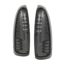 Load image into Gallery viewer, Spyder Auto 9924729 XTune LED Door Mirror Signal Lens for Select Ford Excursion, Ford F-250 Super Duty, Ford F-350 Super Duty, Ford F-450 Super Duty, Ford F-550 Super Duty, Ford F-650