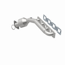Load image into Gallery viewer, MagnaFlow Exhaust Products 52425 OEM Grade Manifold Catalytic Converter for Select INFINITI M45, INFINITI Q45