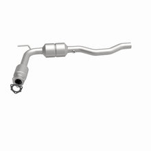 Load image into Gallery viewer, MagnaFlow Exhaust Products 51342 OEM Grade Direct-Fit Catalytic Converter for Select Volkswagen EuroVan