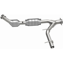 Load image into Gallery viewer, MagnaFlow Exhaust Products 49607 OEM Grade Direct-Fit Catalytic Converter for Select Ford Expedition