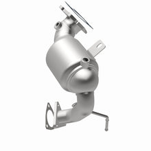 Load image into Gallery viewer, MagnaFlow Exhaust Products 22-161 OEM Grade Manifold Catalytic Converter for Select Chrysler 200, Jeep Cherokee