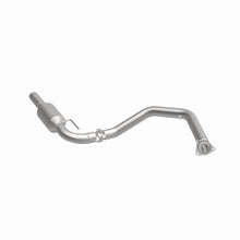 Load image into Gallery viewer, MagnaFlow Exhaust Products 280427 OEM Grade Direct-Fit Catalytic Converter for Select Chevrolet Express 4500, GMC Savana