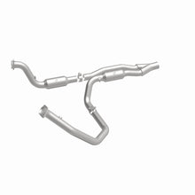 Load image into Gallery viewer, MagnaFlow Exhaust Products 5551457 California CARB Direct-Fit Catalytic Converter for Select Ram
