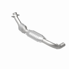 Load image into Gallery viewer, MagnaFlow Exhaust Products 447158 California CARB Direct-Fit Catalytic Converter for Select Ford E-150, Ford E-150 Club Wagon, Ford E-150 Econoline, Ford E-150 Econoline Club Wagon, Ford E-250, Ford E-250 Econoline