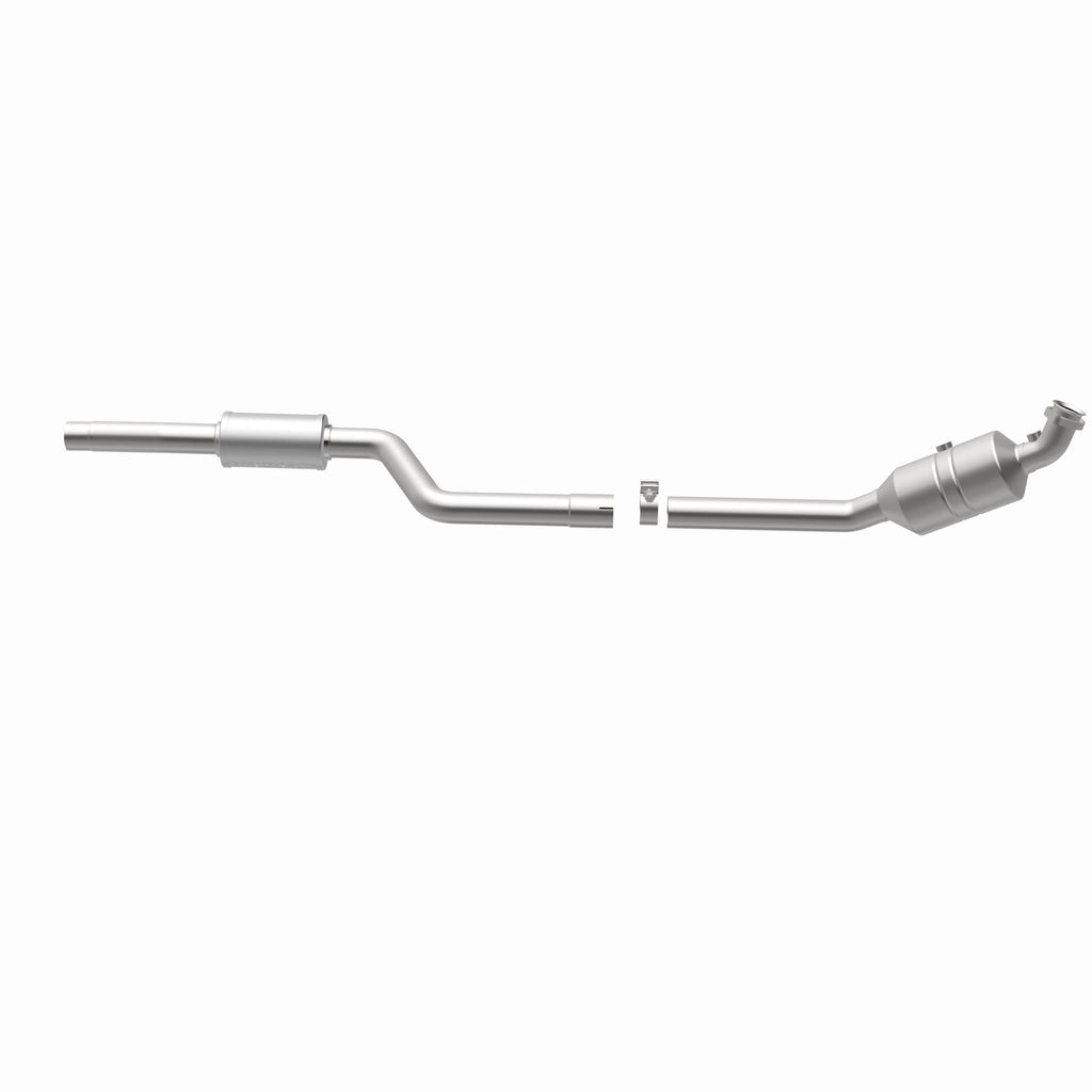 MagnaFlow Exhaust Products 5561919 California CARB Direct-Fit Catalytic Converter for Select Mercedes-Benz C300, Mercedes-Benz C350, Mercedes-Benz E350