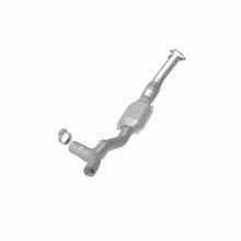 Load image into Gallery viewer, MagnaFlow Exhaust Products 23322 HM Grade Direct-Fit Catalytic Converter for Select Ford Expedition, Ford F-150, Ford F-250, Lincoln Navigator
