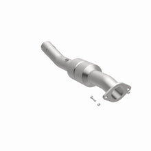 Load image into Gallery viewer, MagnaFlow Exhaust Products 49642 OEM Grade Direct-Fit Catalytic Converter for Select Chevrolet Silverado HD, Chevrolet Suburban 2500, GMC Sierra HD, GMC Yukon XL