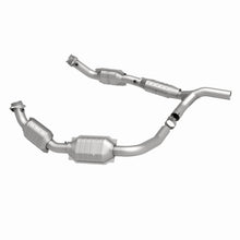 Load image into Gallery viewer, MagnaFlow Exhaust Products 51640 OEM Grade Direct-Fit Catalytic Converter for Select Ford E-150, Ford E-250