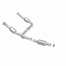 Load image into Gallery viewer, MagnaFlow Exhaust Products 5481108 California CARB Direct-Fit Catalytic Converter for Select Ford Explorer, Mercury Mountaineer
