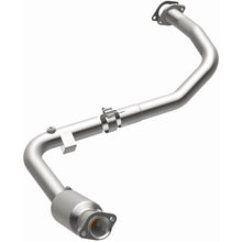 Load image into Gallery viewer, MagnaFlow Exhaust Products 4651719 California CARB Direct-Fit Catalytic Converter for Select Land Rover LR3, Land Rover Range Rover Sport