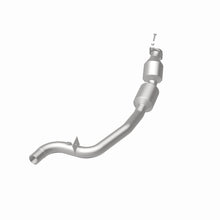 Load image into Gallery viewer, MagnaFlow Exhaust Products 21-608 OEM Grade Direct-Fit Catalytic Converter for Select Land Rover Range Rover, Land Rover Range Rover Sport