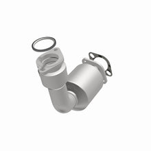 Load image into Gallery viewer, MagnaFlow Exhaust Products 5461627 California CARB Direct-Fit Catalytic Converter for Select Pontiac G8