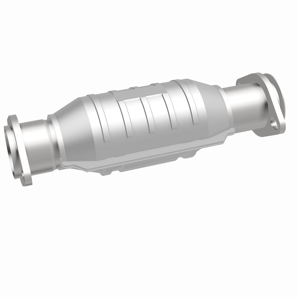 MagnaFlow Exhaust Products 49926 OEM Grade Direct-Fit Catalytic Converter for Select Mitsubishi Mirage
