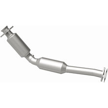 Load image into Gallery viewer, MagnaFlow Exhaust Products 551057 California CARB Direct-Fit Catalytic Converter for Select Ford Crown Victoria, Lincoln Town Car, Mercury Grand Marquis