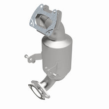 Load image into Gallery viewer, MagnaFlow Exhaust Products 5551994 California CARB Manifold Catalytic Converter for Select Ram ProMaster 1500, Ram ProMaster 2500, Ram ProMaster