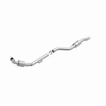 Load image into Gallery viewer, MagnaFlow Exhaust Products 51706 OEM Grade Direct-Fit Catalytic Converter for Select Mercedes-Benz CLS500, Mercedes-Benz E320, Mercedes-Benz E500