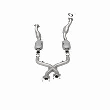 Load image into Gallery viewer, MagnaFlow Exhaust Products 441114 California CARB Direct-Fit Catalytic Converter for Select Ford Mustang