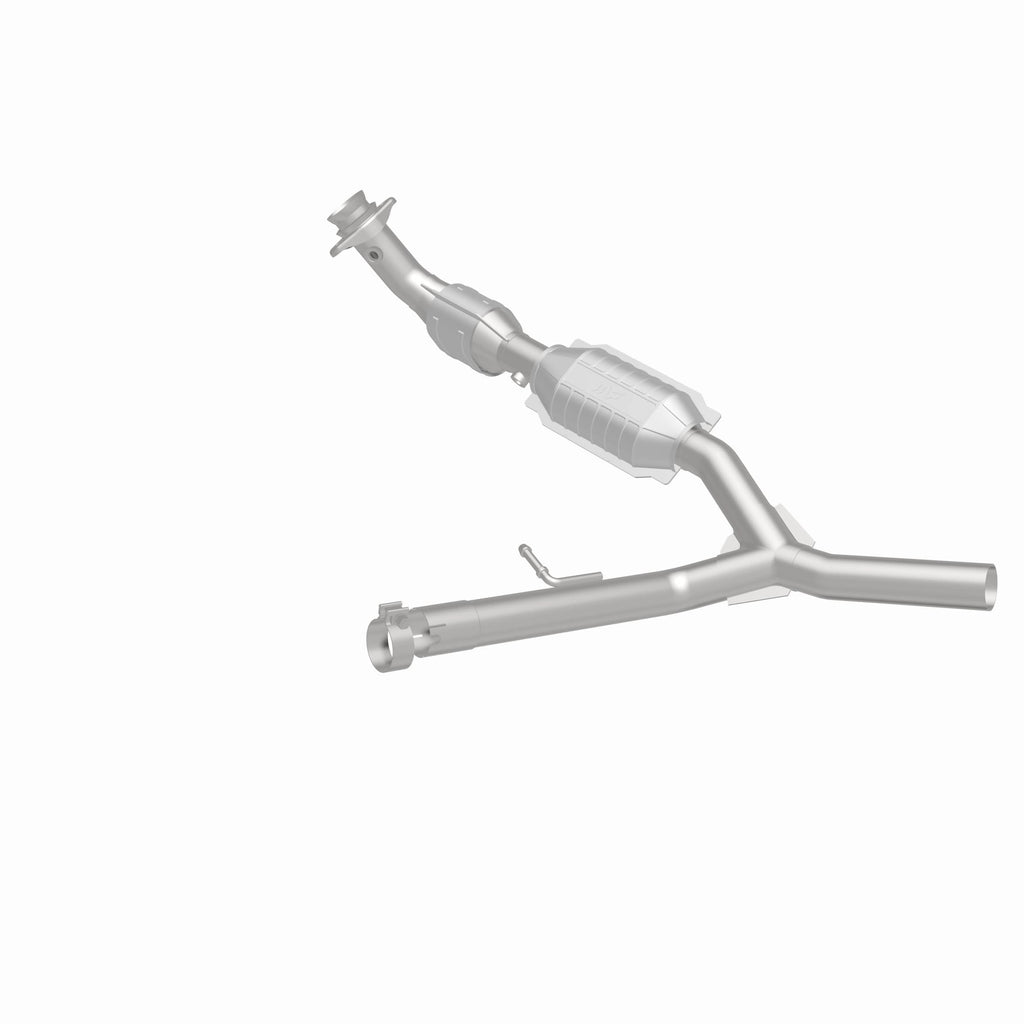 MagnaFlow Exhaust Products 49706 OEM Grade Direct-Fit Catalytic Converter for Select Ford F-150, Lincoln Mark LT