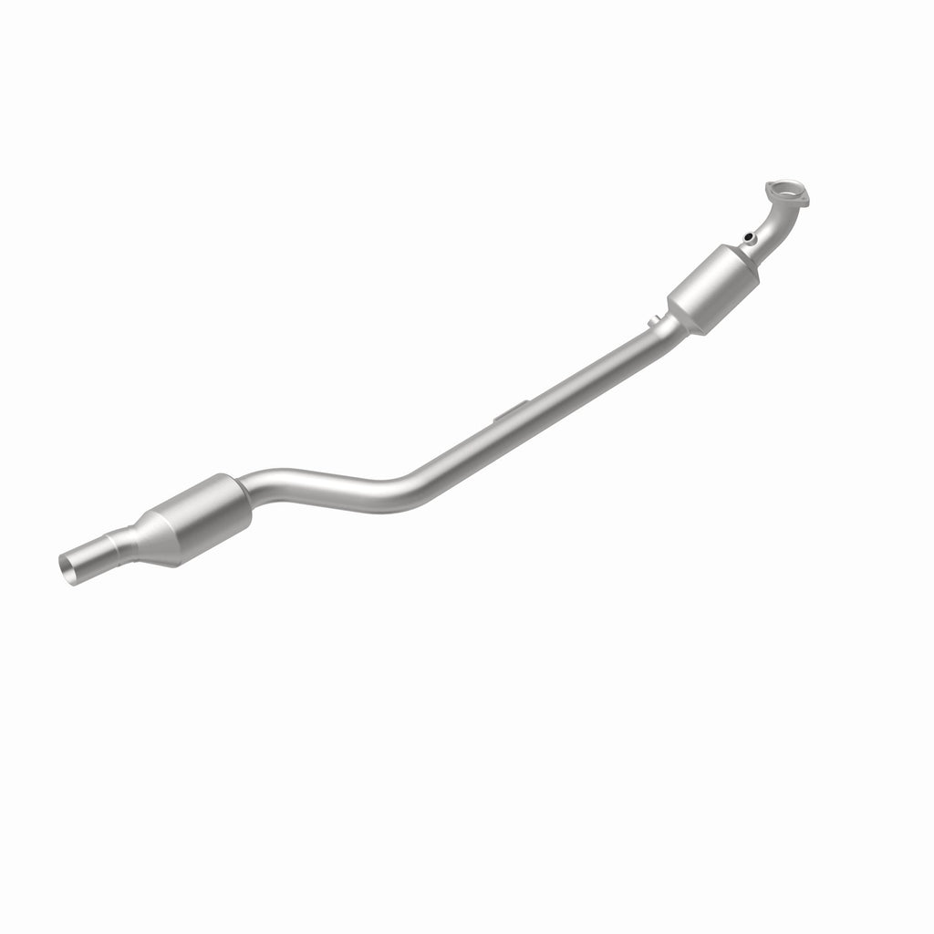 MagnaFlow Exhaust Products 24536 HM Grade Direct-Fit Catalytic Converter for Select Mercedes-Benz C240, Mercedes-Benz C32 AMG, Mercedes-Benz C320, Mercedes-Benz CLK320