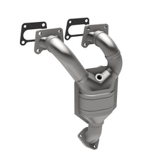 Load image into Gallery viewer, MagnaFlow Exhaust Products 452023 California CARB Manifold Catalytic Converter for Select Nissan 200SX, Nissan Sentra