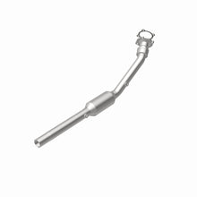 Load image into Gallery viewer, MagnaFlow Exhaust Products 51892 OEM Grade Direct-Fit Catalytic Converter for Select Volkswagen Beetle, Volkswagen Golf, Volkswagen Jetta