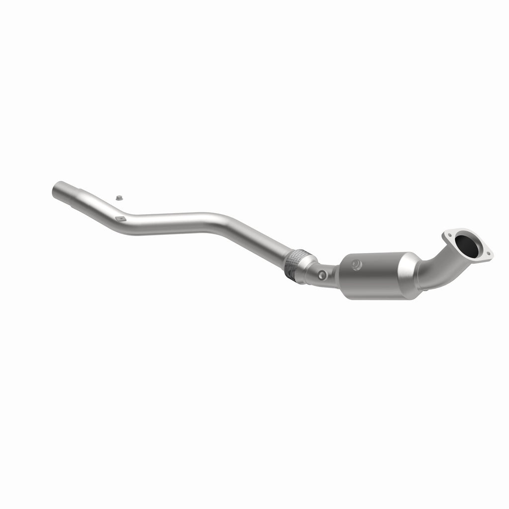 MagnaFlow Exhaust Products 5461140 California CARB Direct-Fit Catalytic Converter for Select Chrysler 300, Dodge Charger, Dodge Magnum