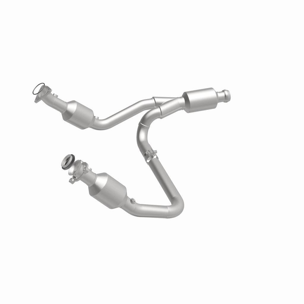 MagnaFlow Exhaust Products 280424 OEM Grade Direct-Fit Catalytic Converter for Select Chevrolet Silverado 1500, Chevrolet Suburban, Chevrolet Tahoe, GMC Sierra 1500, GMC Yukon, GMC Yukon XL