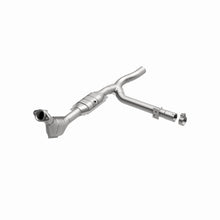 Load image into Gallery viewer, MagnaFlow Exhaust Products 447138 California CARB Direct-Fit Catalytic Converter for Select Ford F-150