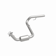 Load image into Gallery viewer, MagnaFlow Exhaust Products 4451418 California CARB Direct-Fit Catalytic Converter for Select Cadillac Escalade, Cadillac Escalade ESV, Cadillac Escalade EXT, GMC Yukon, GMC Yukon XL