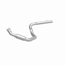 Load image into Gallery viewer, MagnaFlow Exhaust Products 4551525 California CARB Direct-Fit Catalytic Converter for Select Chevrolet Express 3500, GMC Savana