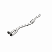 Load image into Gallery viewer, MagnaFlow Exhaust Products 4481687 California CARB Direct-Fit Catalytic Converter for Select BMW 840Ci