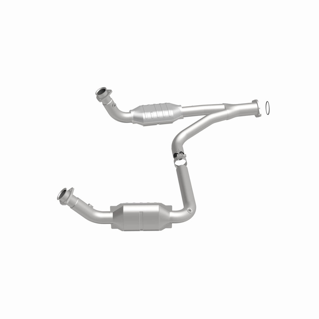 MagnaFlow Exhaust Products 49644 OEM Grade Direct-Fit Catalytic Converter for Select Chevrolet Silverado HD, Chevrolet Silverado HD Classic, Chevrolet Silverado Classic, Chevrolet Silverado HD, GMC Sierra HD, GMC Sierra HD Classic, GMC Sierra Classic,