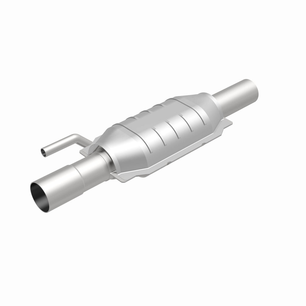 MagnaFlow Exhaust Products 95221 HM Grade Direct-Fit Catalytic Converter for Select Dodge Ram 2500, Dodge Ram