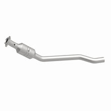 Load image into Gallery viewer, MagnaFlow Exhaust Products 49739 OEM Grade Direct-Fit Catalytic Converter for Select Dodge Durango, Jeep Grand Cherokee