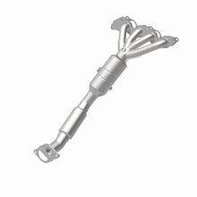 Load image into Gallery viewer, MagnaFlow Exhaust Products 5531139 California CARB Manifold Catalytic Converter for Select Ford Focus