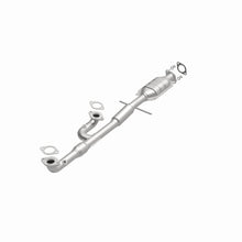 Load image into Gallery viewer, MagnaFlow Exhaust Products 24395 HM Grade Direct-Fit Catalytic Converter for Select Hyundai XG350, Kia Amanti