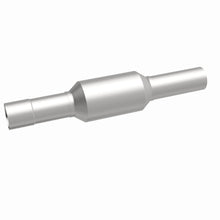 Load image into Gallery viewer, MagnaFlow Exhaust Products 3391488 California CARB Direct-Fit Catalytic Converter for Select Chevrolet Blazer, Chevrolet C1500 Suburban, Chevrolet C2500 Suburban, Chevrolet K1500 Suburban, Chevrolet K2500 Suburban, GMC C1500 Suburban, GMC C2500 Suburban,