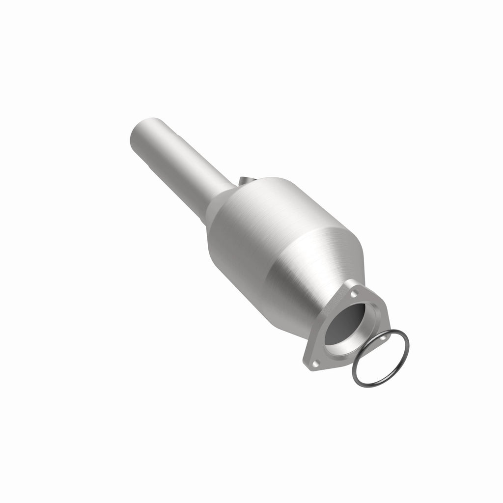 MagnaFlow Exhaust Products 4481957 California CARB Direct-Fit Catalytic Converter for Select Volkswagen Golf, Volkswagen Jetta, Volkswagen Passat
