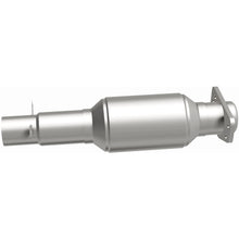 Load image into Gallery viewer, MagnaFlow Exhaust Products 3391486 California CARB Direct-Fit Catalytic Converter for Select Chevrolet S10, Chevrolet S10 Blazer, GMC Jimmy, GMC S15, GMC S15 Jimmy, GMC Sonoma, GMC Syclone, GMC Typhoon, Oldsmobile Bravada