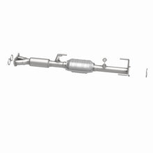 Load image into Gallery viewer, MagnaFlow Exhaust Products 447186 California CARB Direct-Fit Catalytic Converter for Select Toyota Previa