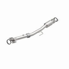 Load image into Gallery viewer, MagnaFlow Exhaust Products 5571523 California CARB Direct-Fit Catalytic Converter for Select Nissan Altima