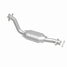 Load image into Gallery viewer, MagnaFlow Exhaust Products 93385 Standard Grade Direct-Fit Catalytic Converter for Select Ford Crown Victoria, Lincoln Town Car, Mercury Grand Marquis