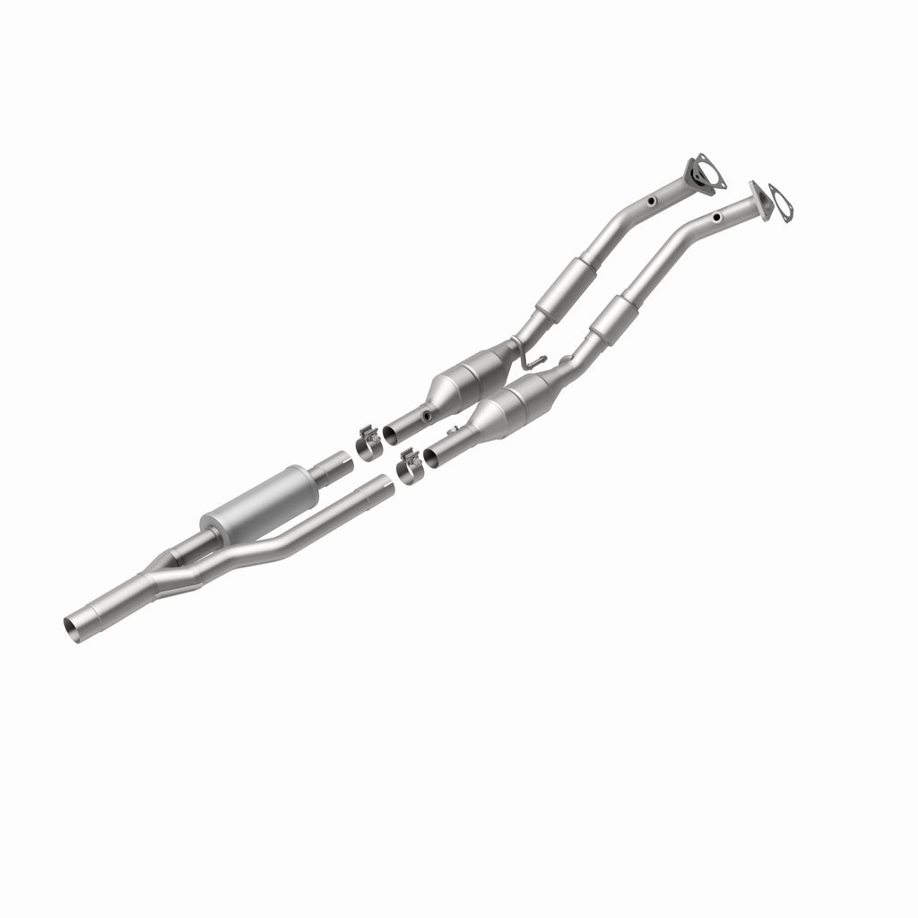 MagnaFlow Exhaust Products 5461716 California CARB Direct-Fit Catalytic Converter for Select Audi TT Quattro