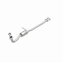 Load image into Gallery viewer, MagnaFlow Exhaust Products 22616 Standard Grade Direct-Fit Catalytic Converter for Select Chevrolet Sprint, Geo Metro, Suzuki Swift