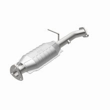 Load image into Gallery viewer, MagnaFlow Exhaust Products 50669 HM Grade Direct-Fit Catalytic Converter for Select Kia Sportage