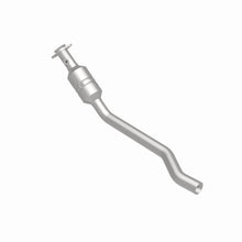 Load image into Gallery viewer, MagnaFlow Exhaust Products 49739 OEM Grade Direct-Fit Catalytic Converter for Select Dodge Durango, Jeep Grand Cherokee