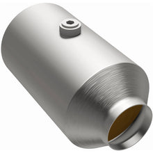 Load image into Gallery viewer, MagnaFlow Exhaust Products 6561356 California CARB Universal Catalytic Converter for Select Cadillac CT5, Chrysler 300, Dodge Challenger, Dodge Charger, Jaguar F-Type, Nissan Altima