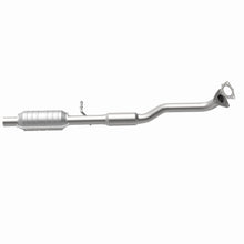Load image into Gallery viewer, MagnaFlow Exhaust Products 23168 HM Grade Direct-Fit Catalytic Converter for Select Hyundai Santa Fe