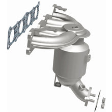 Load image into Gallery viewer, MagnaFlow Exhaust Products 52775 OEM Grade Manifold Catalytic Converter for Select Hyundai Santa Fe Sport, Kia Sorento